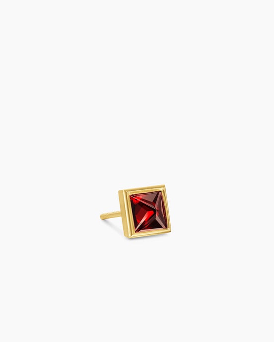 Pyramid Stud Earring in 18K Yellow Gold with Garnet, 6.6mm