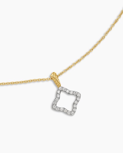 Womens Cable Collectibles® Quatrefoil Necklace in 18K Yellow Gold with Diamonds, 17.5mm