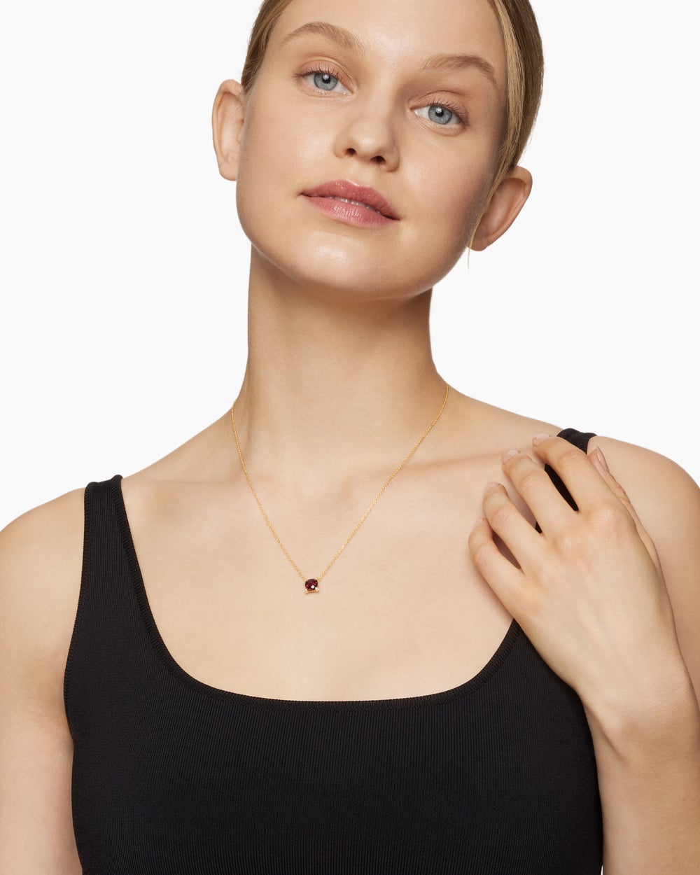 Womens Petite Chatelaine® Pendant Necklace in 18ct Yellow Gold with Garnet and Diamonds, 7mm