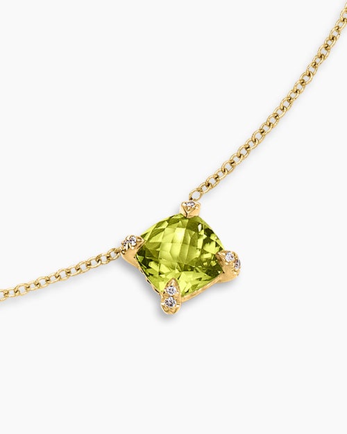 Womens Petite Chatelaine® Pendant Necklace in 18K Yellow Gold with Peridot and Diamonds, 7mm