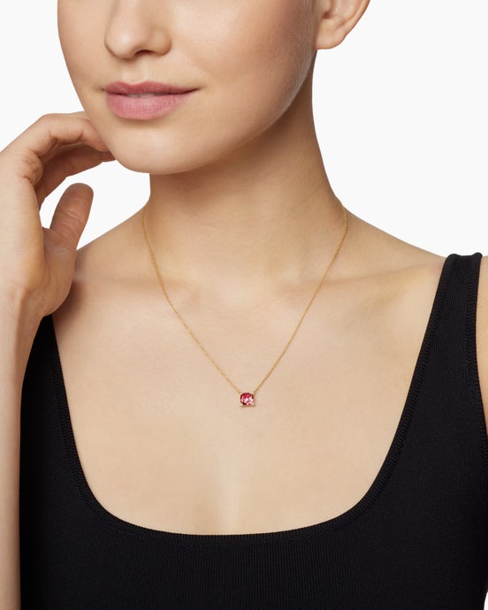 Collier avec pendentif Petite Châtelaine® en or jaune 18 carats avec tourmaline rose et diamants, 7 mm