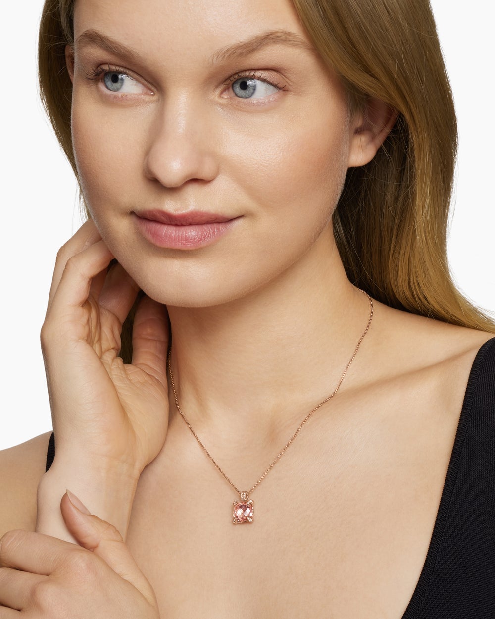 Womens Chatelaine® Pendant Necklace in 18K Rose Gold with Morganite and Diamonds, 11mm