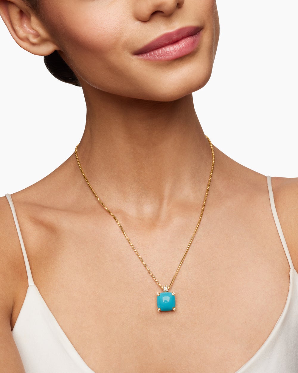Womens Chatelaine® Pendant Necklace in 18K Yellow Gold with Turquoise and Diamonds, 14mm