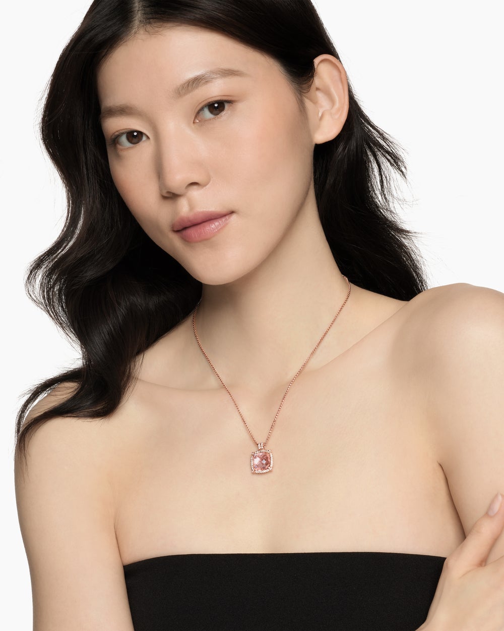 Womens Chatelaine® Pavé Bezel Pendant Necklace in 18K Rose Gold with Morganite and Diamonds, 14mm