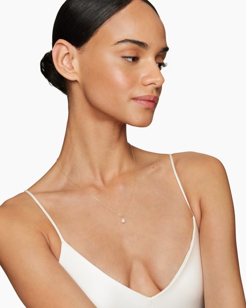 Womens Petite Solari Pendant Necklace in 18K Yellow Gold with Pearl and Diamonds, 6mm