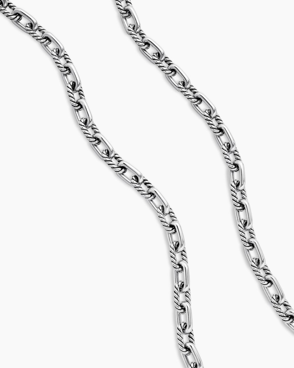 Womens DY Madison Chain Necklace in Sterling Silver, 5.5mm