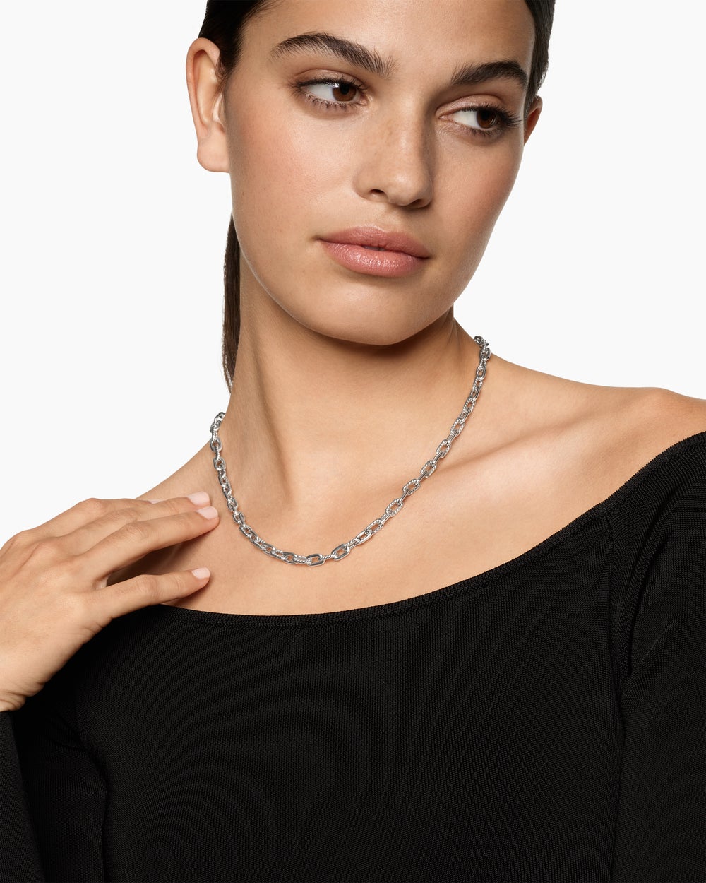 Womens DY Madison Chain Necklace in Sterling Silver, 5.5mm