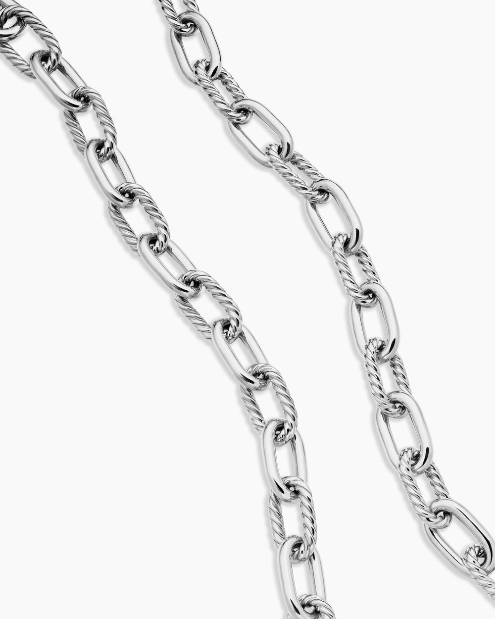 Womens DY Madison Chain Necklace in Sterling Silver, 11mm