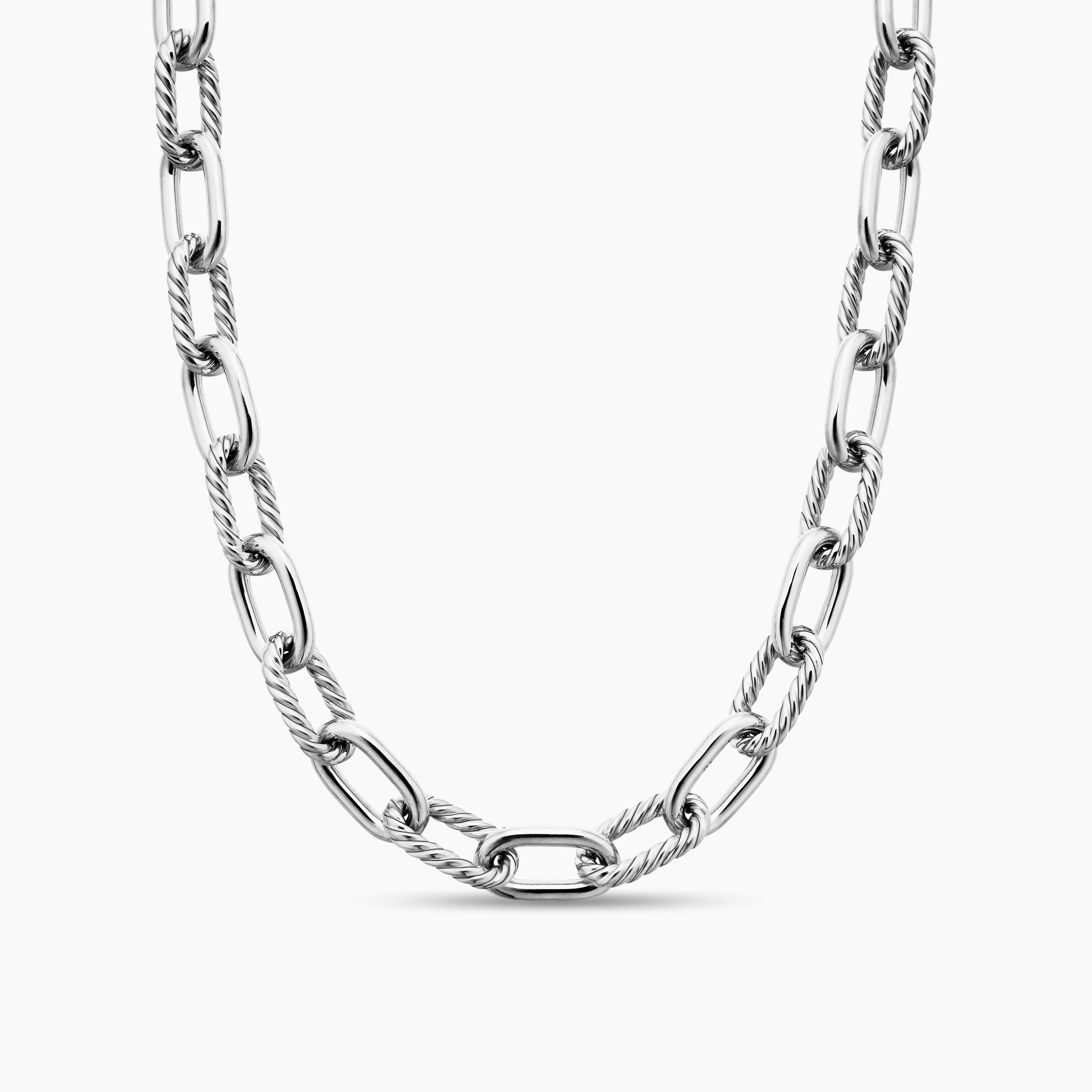 Womens DY Madison Chain Necklace in Sterling Silver, 11mm