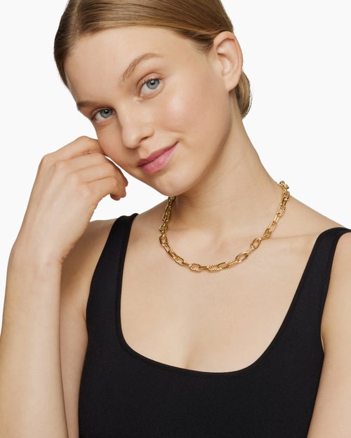 Womens DY Madison Chain Necklace in 18K Yellow Gold, 8.5mm