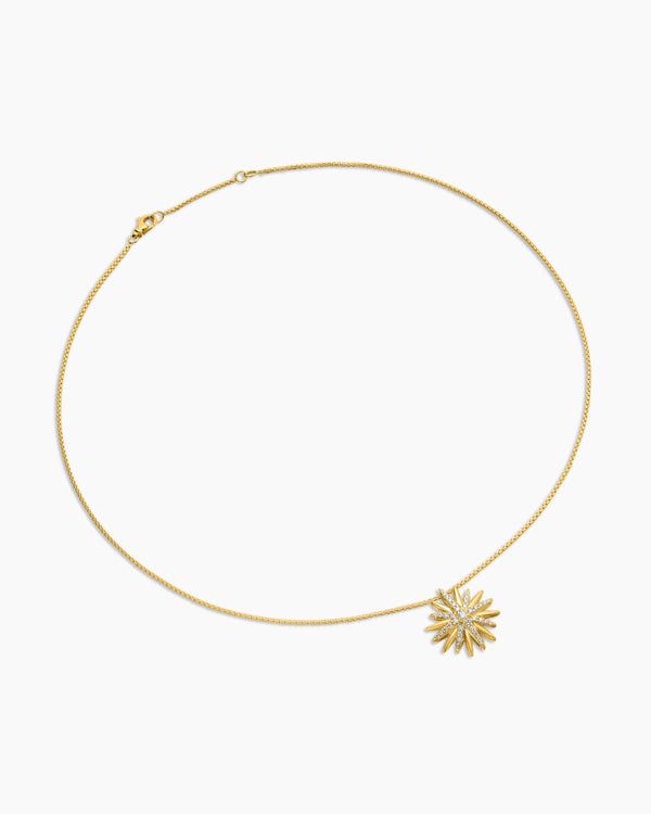 Starburst Pendant Necklace in 18K Yellow Gold with Diamonds, 19mm
