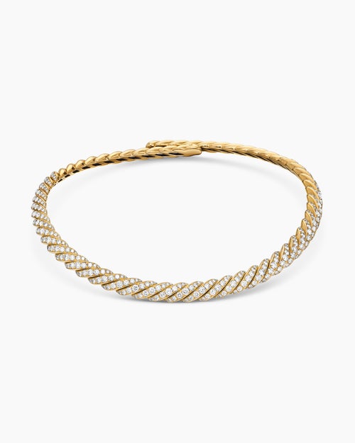 Womens Sculpted Cable Flex Necklace in 18K Yellow Gold with Diamonds, 7.5mm