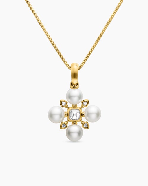 Womens Renaissance® Pearl Necklace in 18K Yellow Gold with Pearls and Diamonds, 20mm