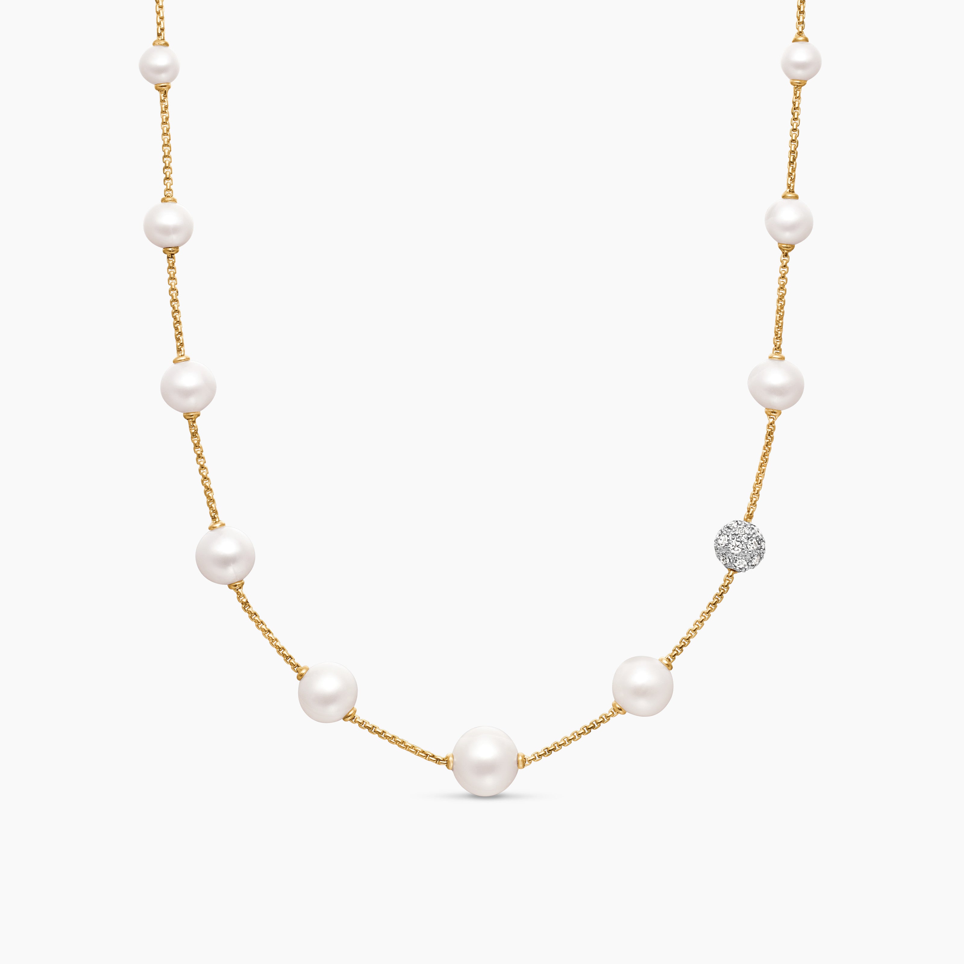 Womens Pearl and Pav&eacute; Station Necklace in 18K Yellow Gold with Pearls and Diamonds