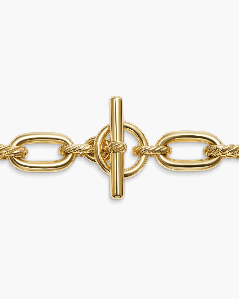 Womens DY Madison Toggle Necklace in 18K Yellow Gold, 13.5mm