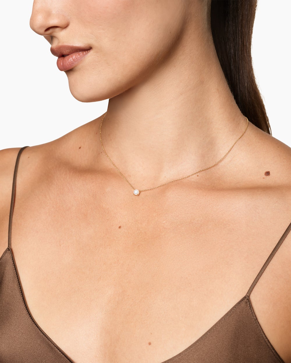 Womens Micro Chatelaine® Pendant Necklace in 18K Yellow Gold with Pearl, 5mm