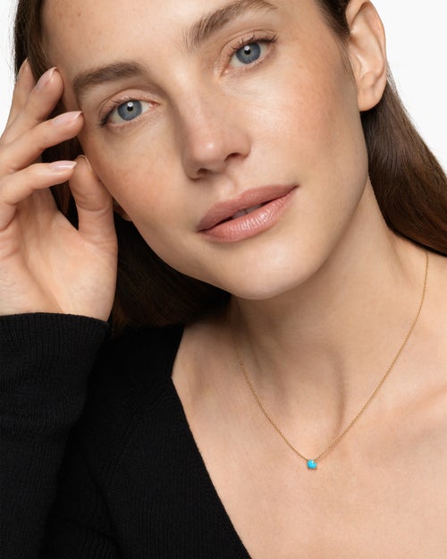 Womens Micro Chatelaine® Pendant Necklace in 18K Yellow Gold with Turquoise, 5mm