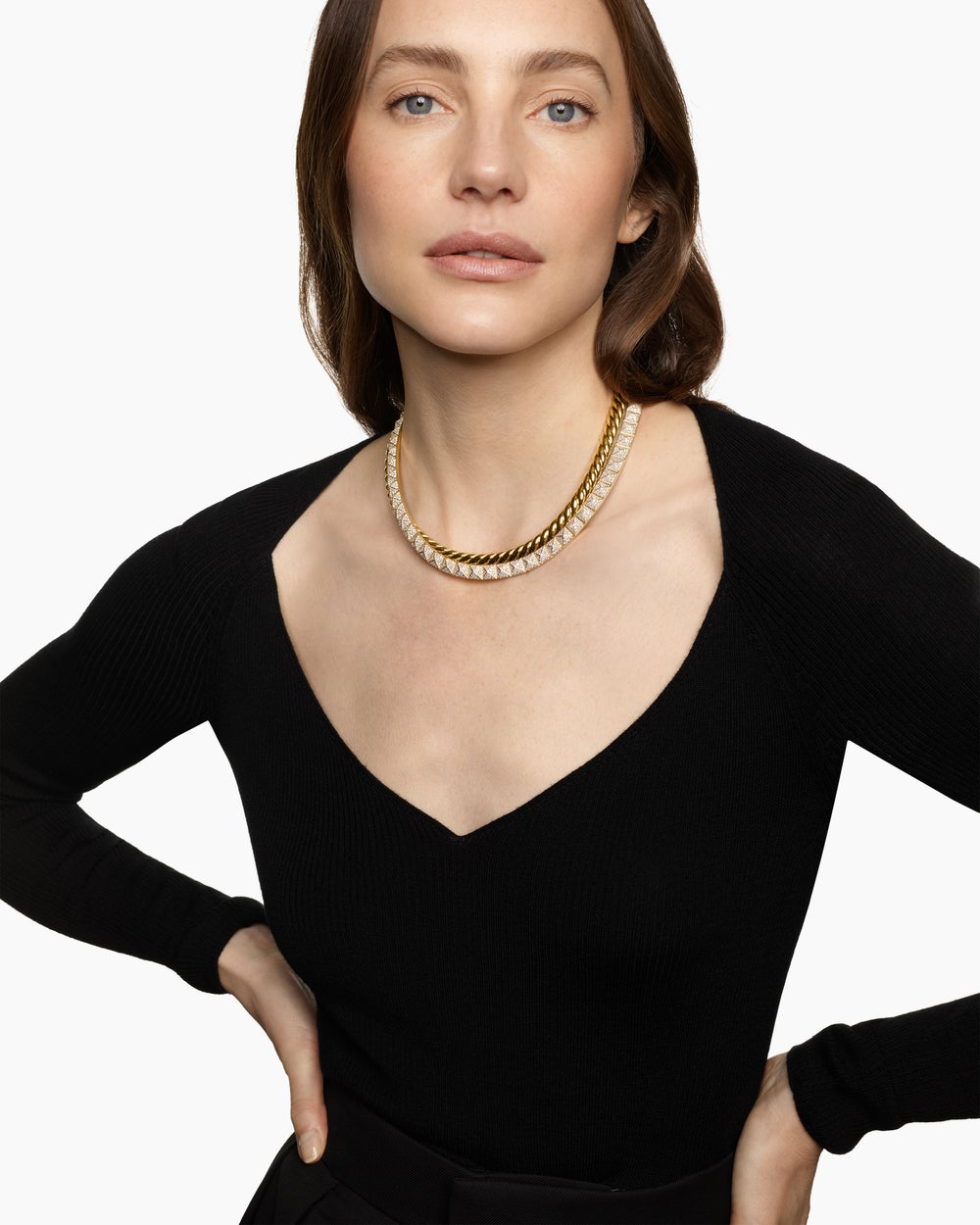 Womens Crossover Trio Collar Necklace in 18K Yellow Gold with Diamonds, 16.5mm