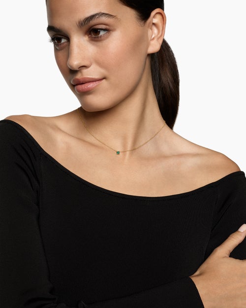Womens Micro Chatelaine® Pendant Necklace in 18K Yellow Gold with Emerald, 4mm