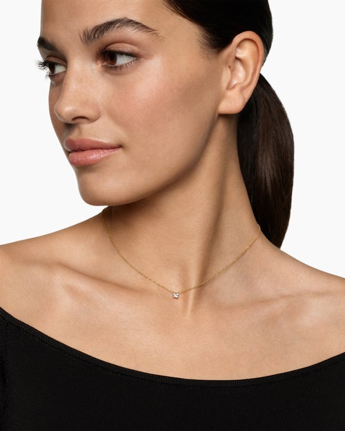 Womens Micro Chatelaine® Pendant Necklace in 18K Yellow Gold with Diamond, 4mm