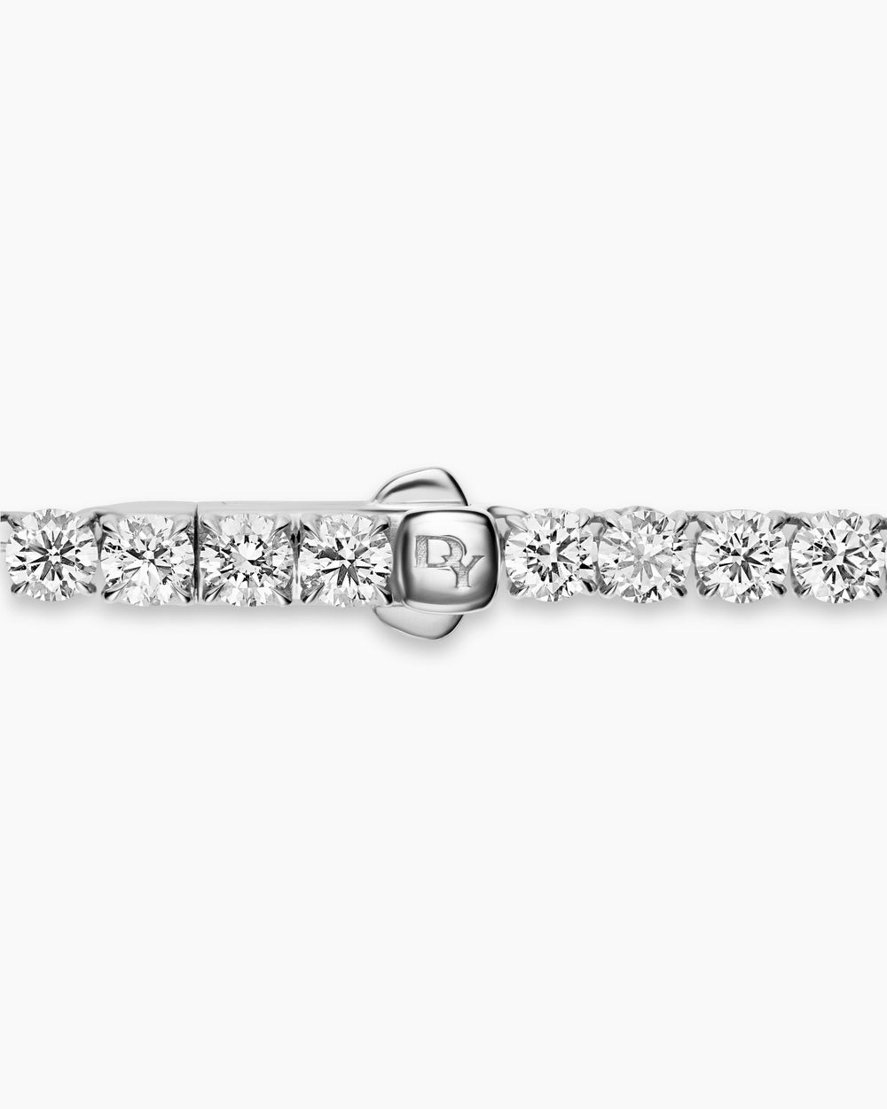 Womens Tennis Necklace in 18K White Gold with Diamonds, 4mm
