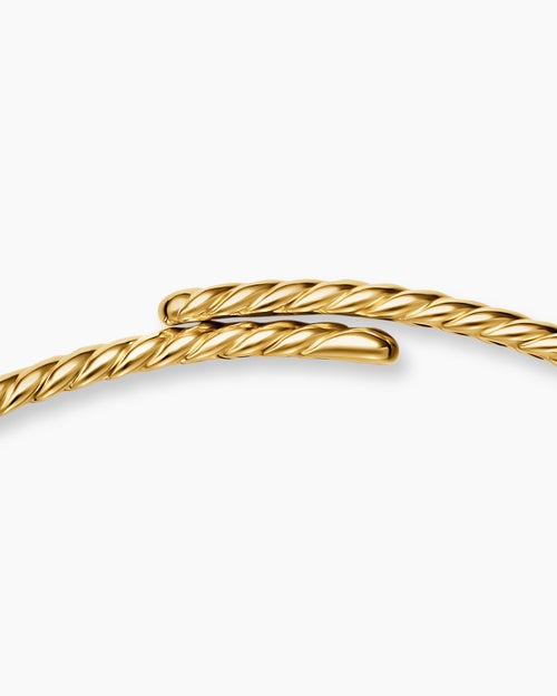 Womens Sculpted Cable Flex Necklace in 18K Yellow Gold, 5mm