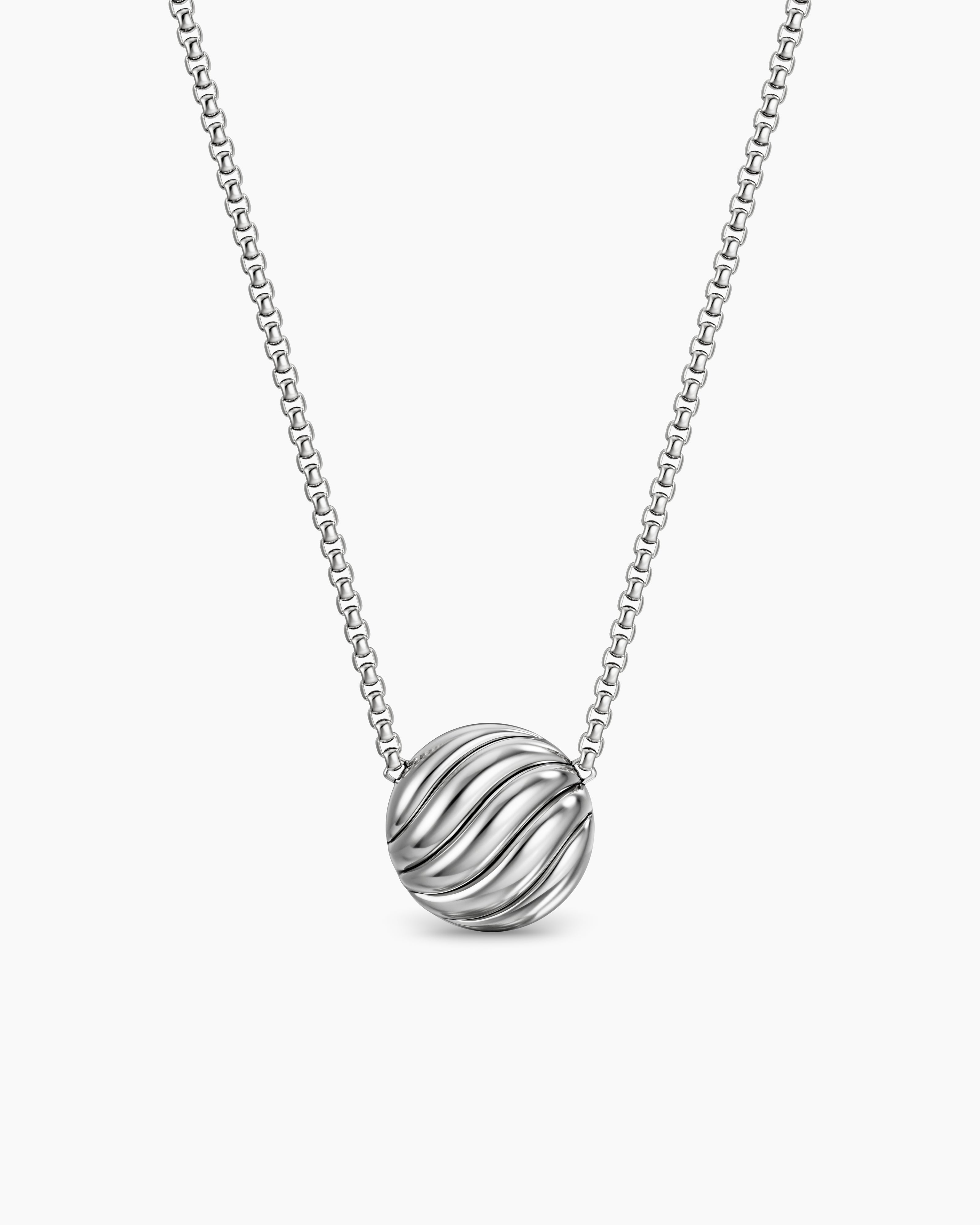 Womens Sculpted Cable Pendant Necklace in Sterling Silver, 10mm