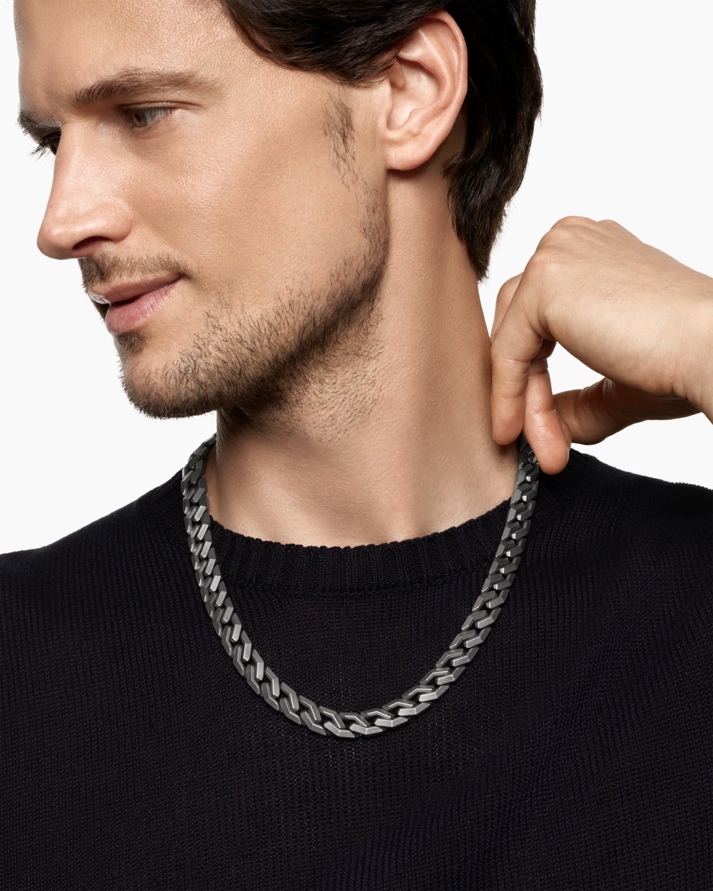 Collier Curb Chain à maillons angulaires en titane anthracite, 11 mm homme