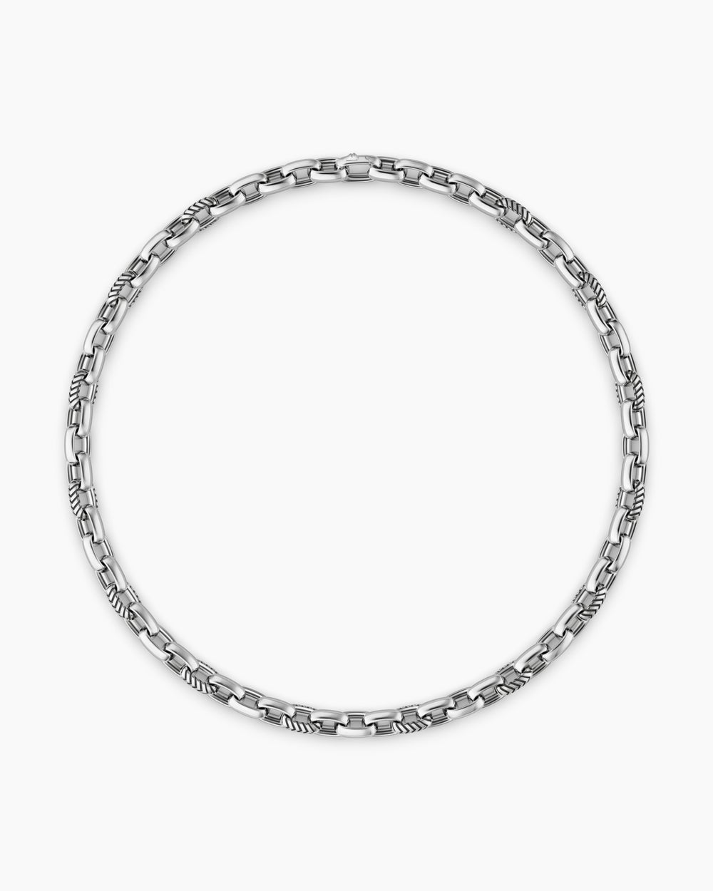 Mens Chevron Oval Link Necklace in Sterling Silver, 10mm