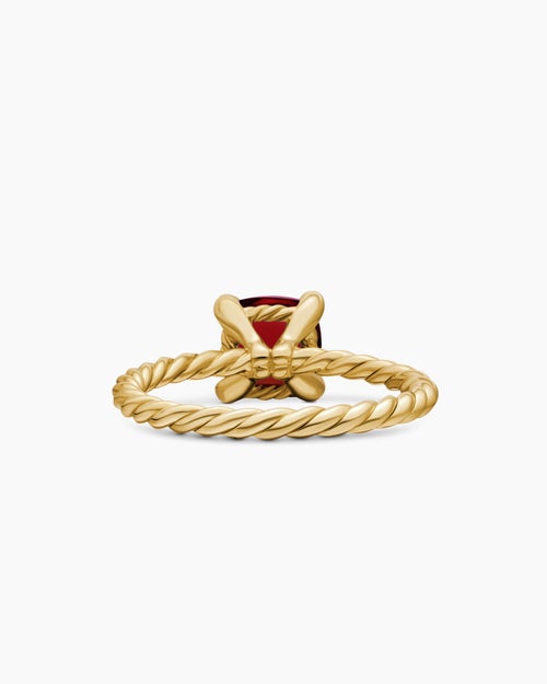 Womens Chatelaine® Ring in 18K Yellow Gold with Garnet and Diamonds, 7mm