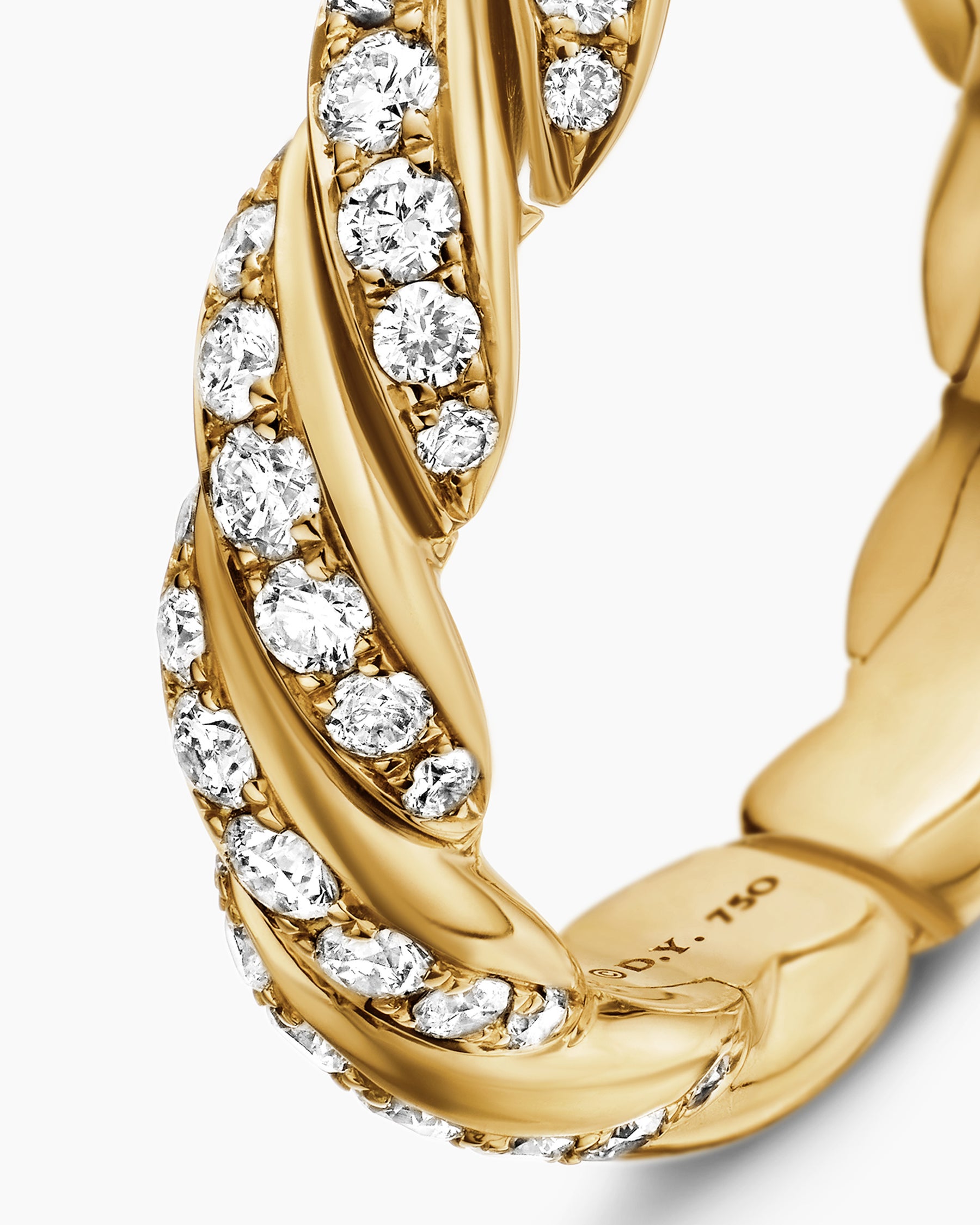 Product image for Sculpted Cable Flex Band Ring In 18K Yellow Gold With Diamonds, 5Mm