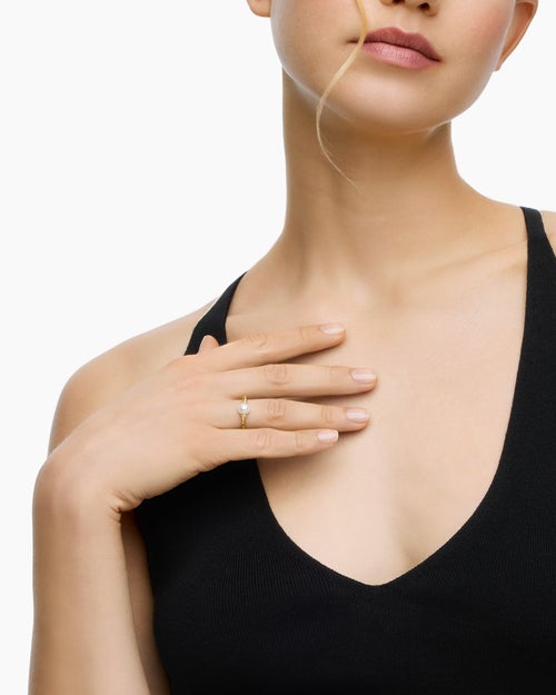 Womens Petite Solari Station Ring in 18K Yellow Gold with Pearl and Diamonds, 2.3mm