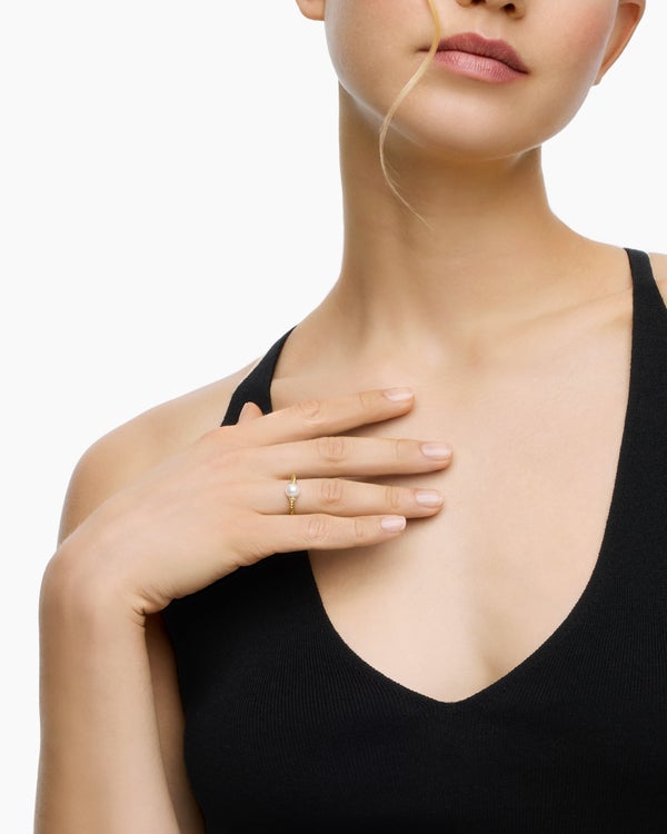 Petite Solari Station Ring in 18K Yellow Gold with Pearl and Diamonds, 2.3mm