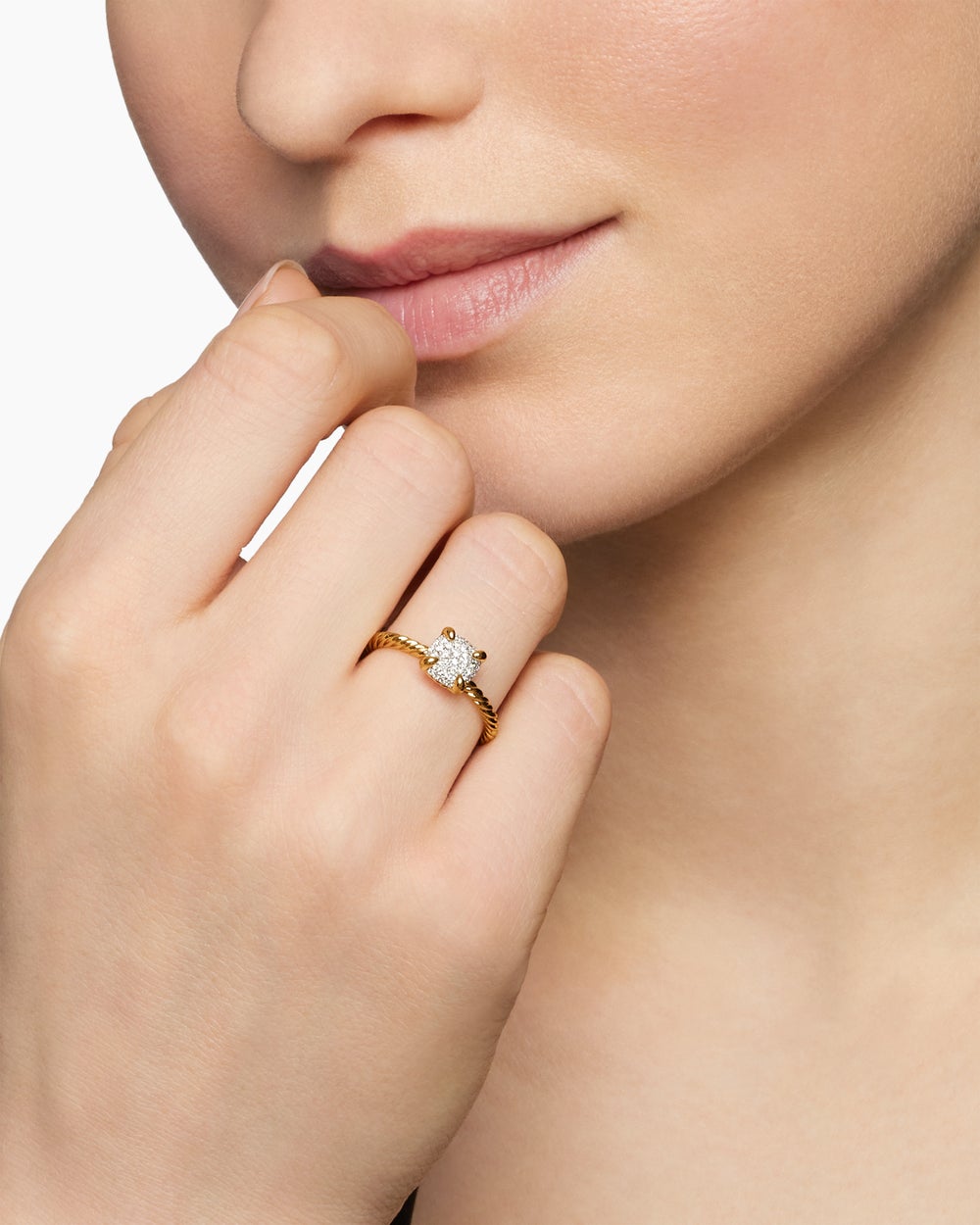 Womens Petite Chatelaine Ring in 18K Yellow Gold with Pavé, 7mm