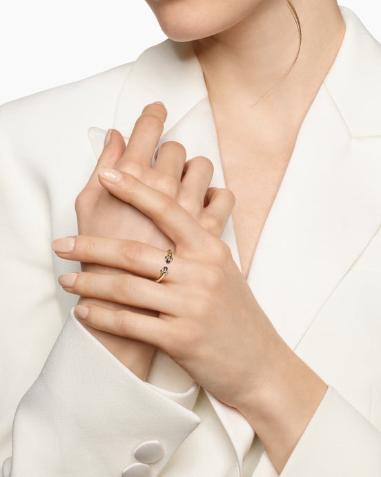 Renaissance® Ring in 18K Yellow Gold with Blue Sapphires, 2.3mm