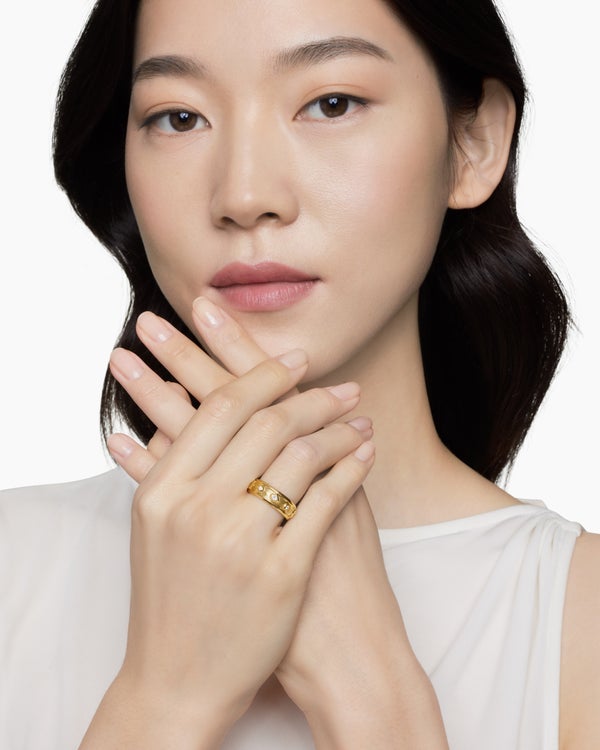 Modern Renaissance® Band Ring in 18K Yellow Gold with Diamonds, 6.6mm