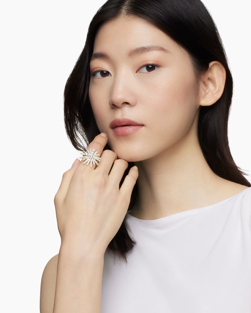 Womens Starburst Ring in 18K Yellow Gold with Diamonds, 28mm