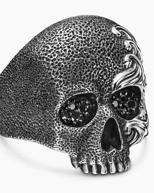 Mens Waves Skull Ring in Sterling Silver, 24mm