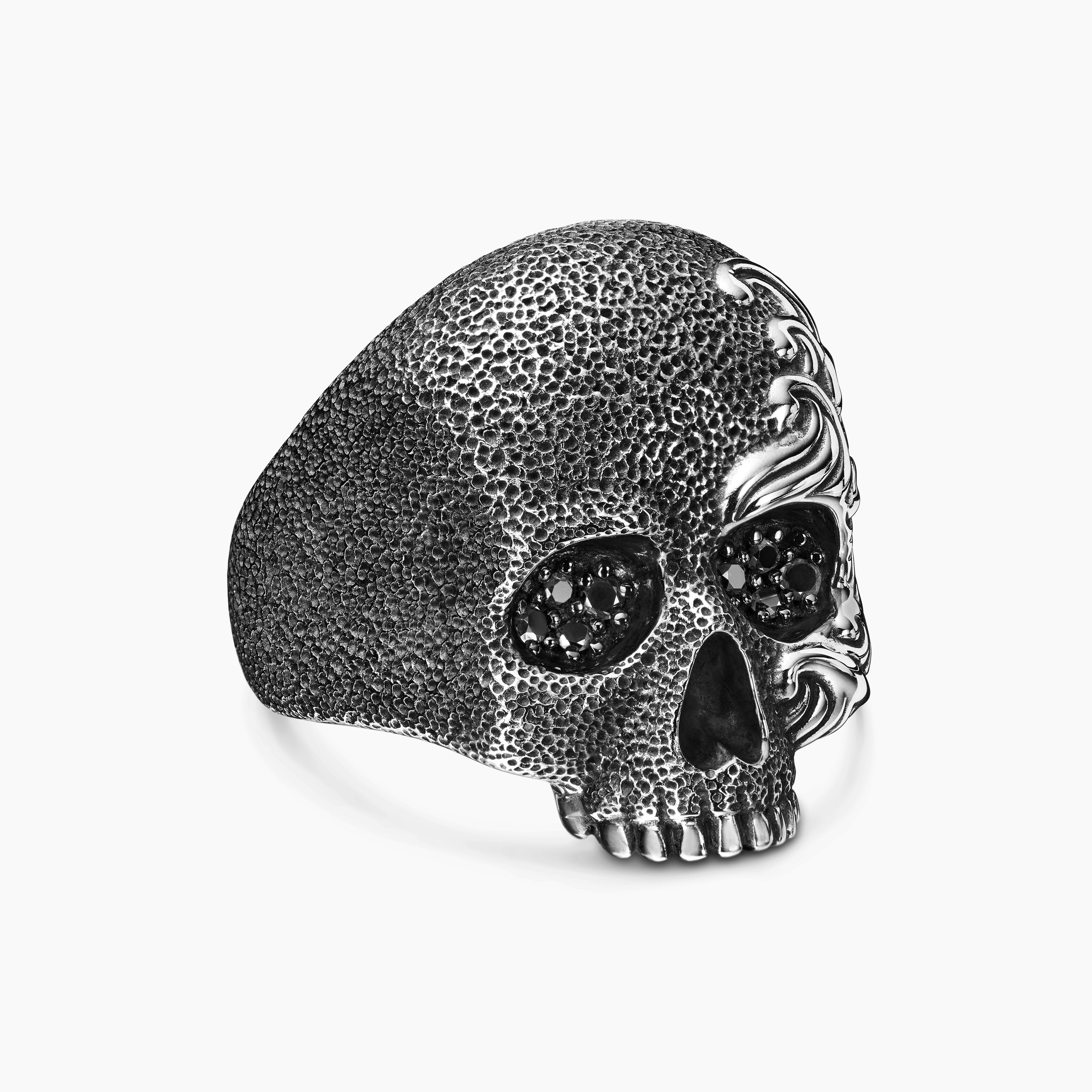 Mens Waves Skull Ring in Sterling Silver, 24mm