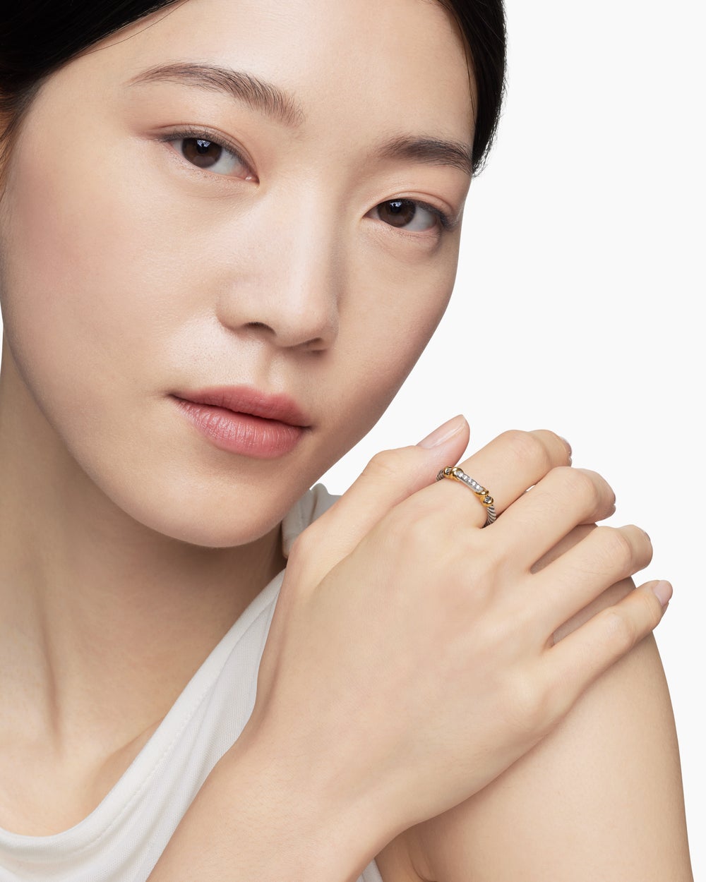 Womens Petite Helena Wrap Band Ring in Sterling Silver with 18K Yellow Gold and Diamonds, 4mm
