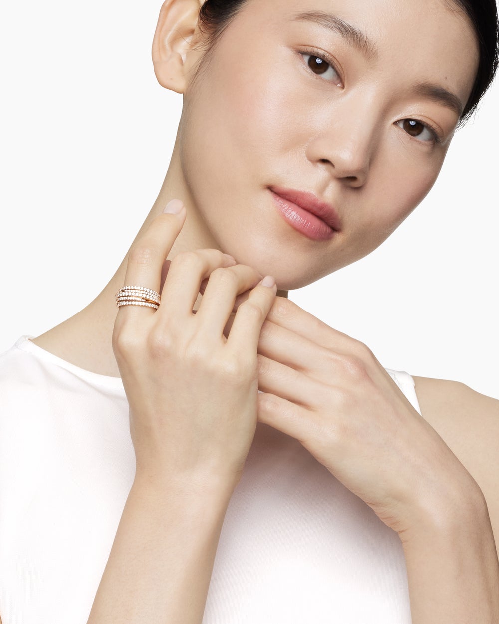 Womens Pavé Crossover Ring in 18K Yellow Gold, 11mm