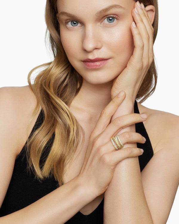 Bague à quatre rangs Pavé en or jaune 18 carats avec diamants, 15 mm