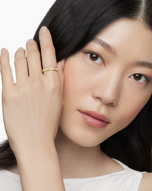 Womens Modern Renaissance® Band Ring in 18K Yellow Gold with Diamonds, 4mm