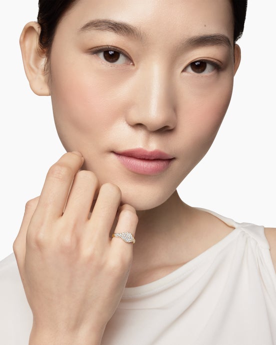 Petite Pavé Pinky Ring in 18K Yellow Gold with Diamonds, 7mm
