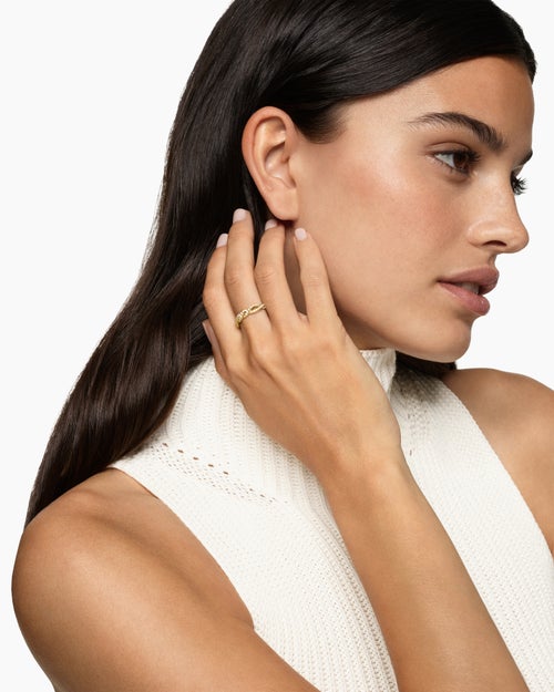 Womens Wisteria® Band Ring in 18K Yellow Gold with Diamonds, 4.4mm