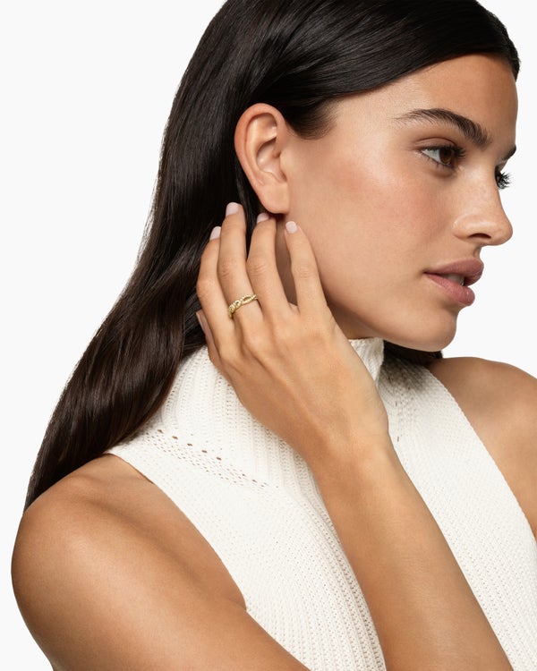 Wisteria Band Ring in 18K Yellow Gold with Diamonds, 4.4mm