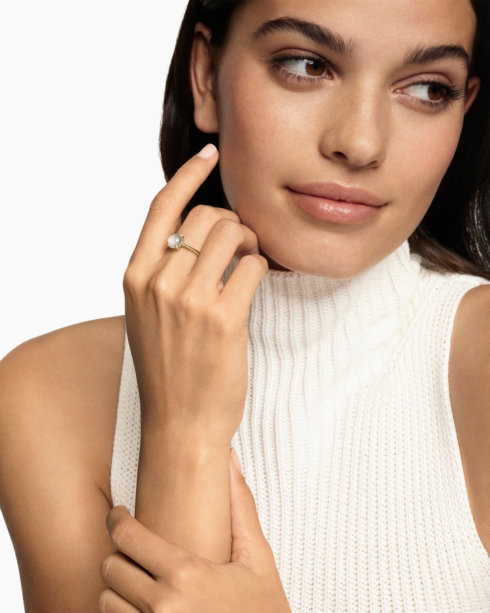 Womens Petite Chatelaine Ring in 18K Yellow Gold with Diamonds, 8mm