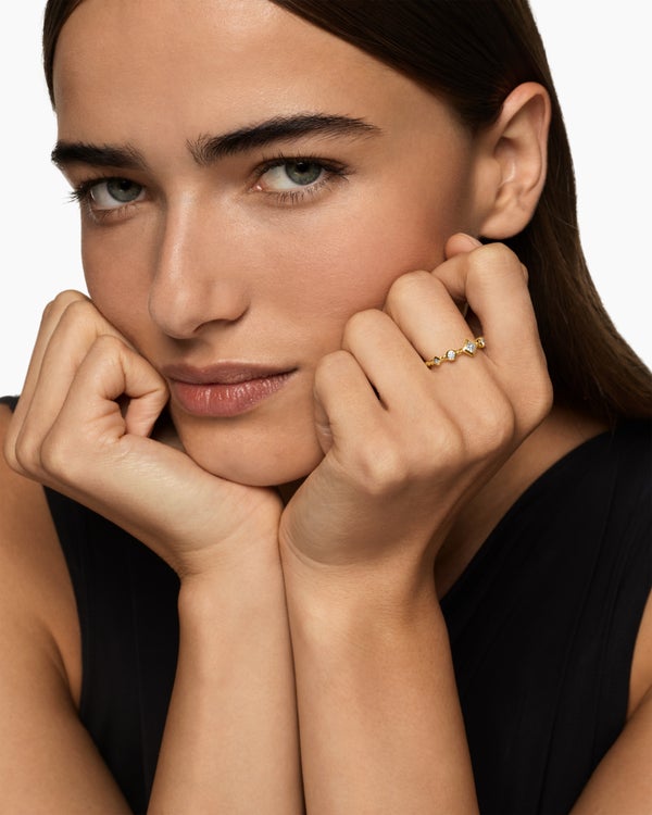 Petite Modern Renaissance® Band Ring in 18K Yellow Gold with Diamonds, 6.4mm