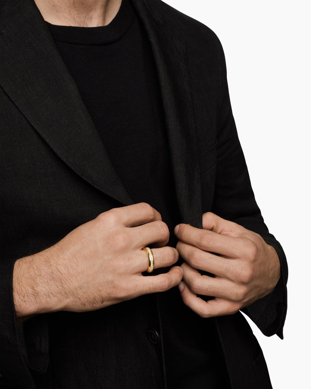 Mens Beveled Band Ring in 18K Yellow Gold, 6mm