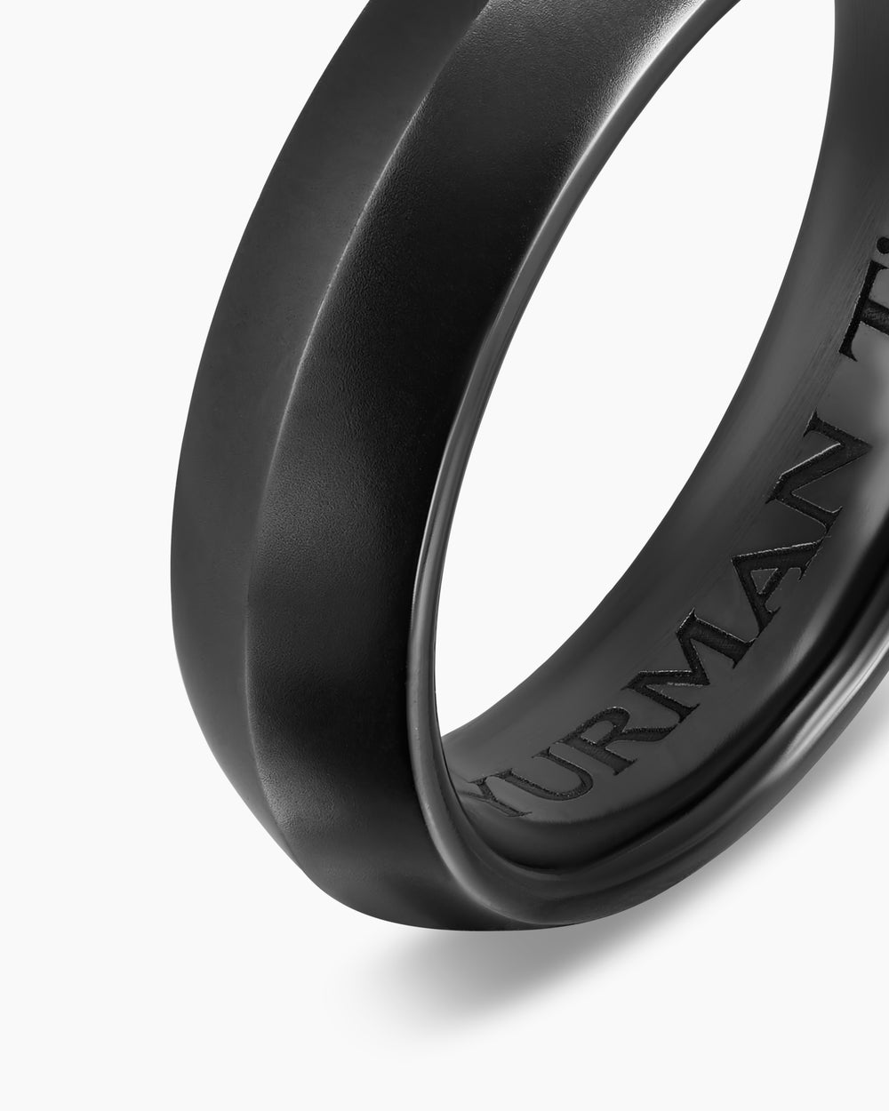 Mens Knife Edge Band Ring in Black Titanium, 6mm